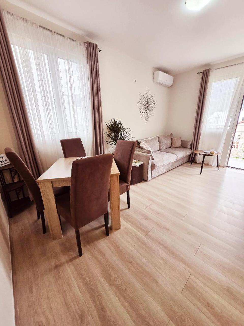 Apartments Nikcevic Budva Zimmer foto